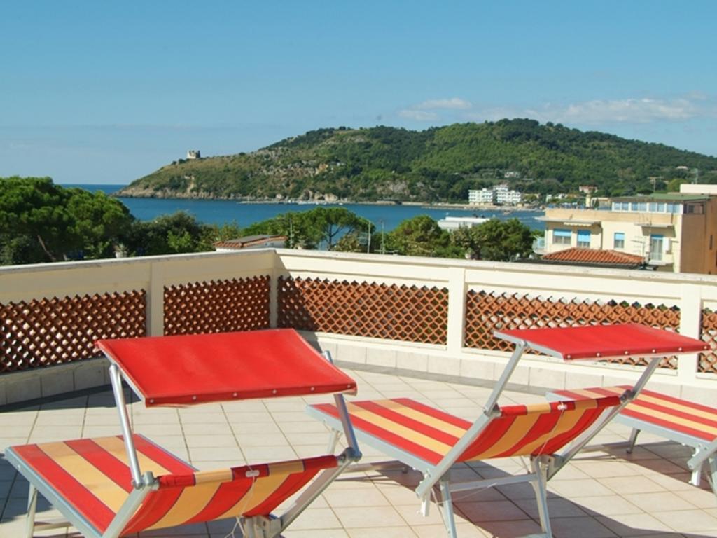 Hotel Aurora Scauri  Extérieur photo