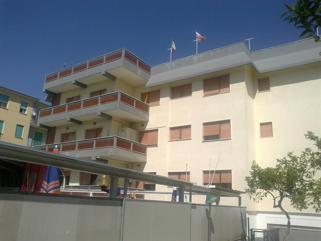 Hotel Aurora Scauri  Extérieur photo