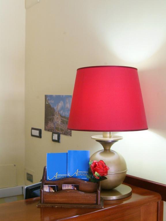 Hotel Aurora Scauri  Extérieur photo